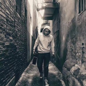 久久久久亚洲精品中文字幕
