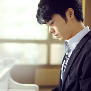 久久久久亚洲精品中文字幕
